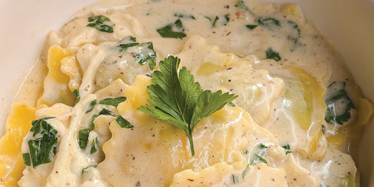 Raviolis de Ricota y espinaca con crema de Stracciatella de búfala Gourmet a Porter